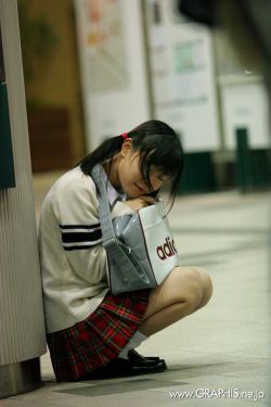 我女朋友的母亲4完整视频带翻译